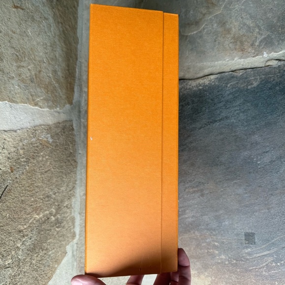 Louis Vuitton Vibrant Orange Storage Box - Picture 3 of 10